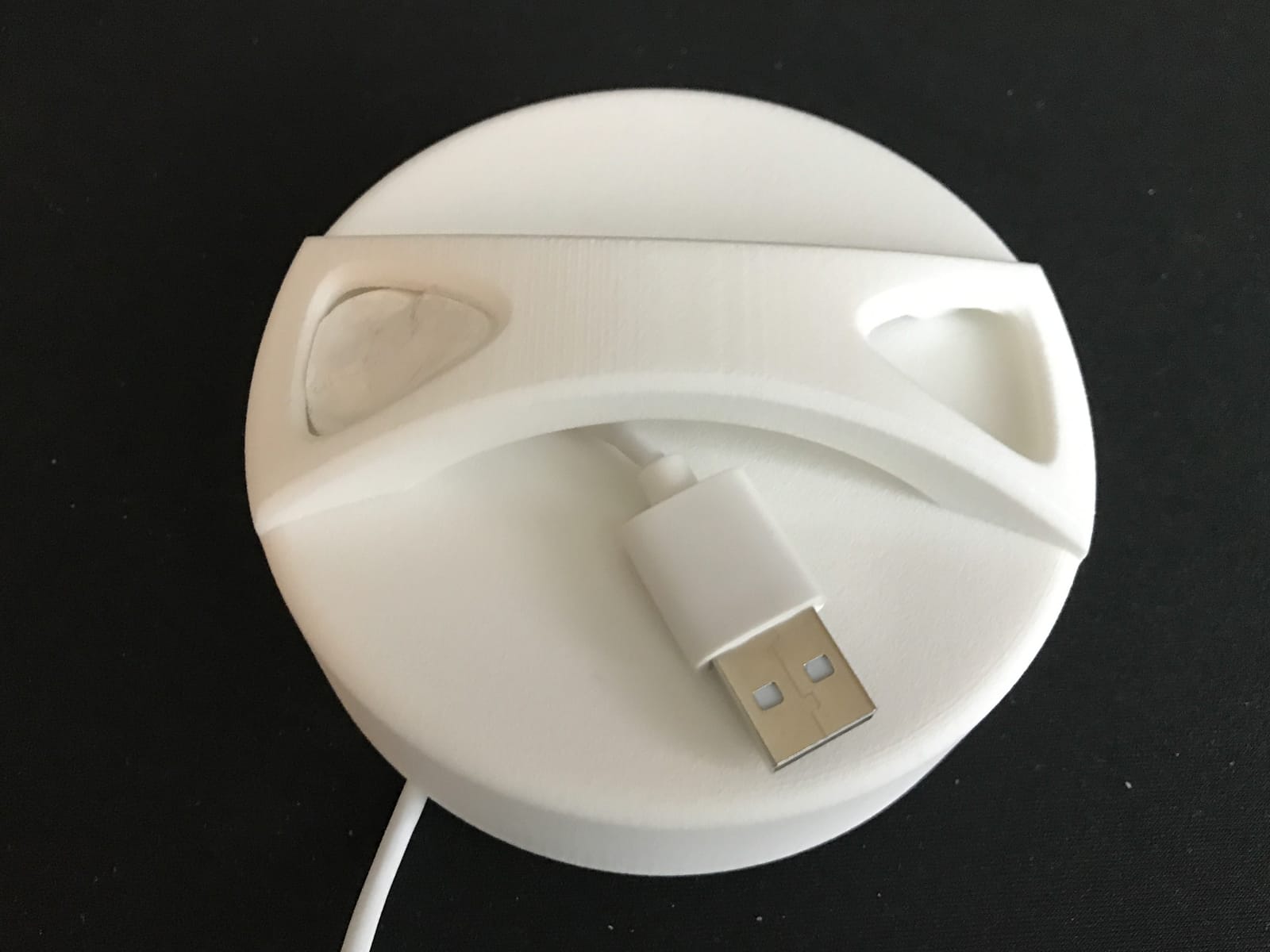 openwater v2 usb charger port